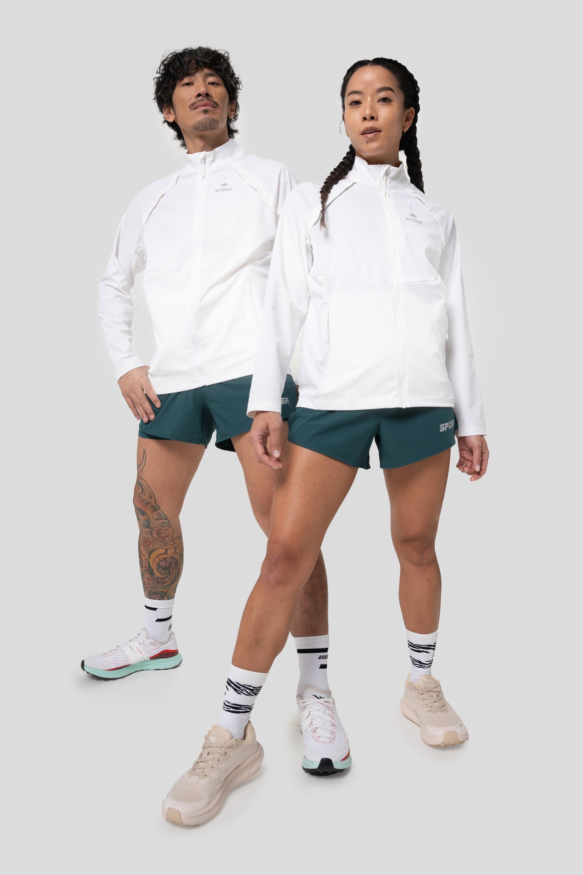 【Unisex】 極致輕薄破風外套 - 白